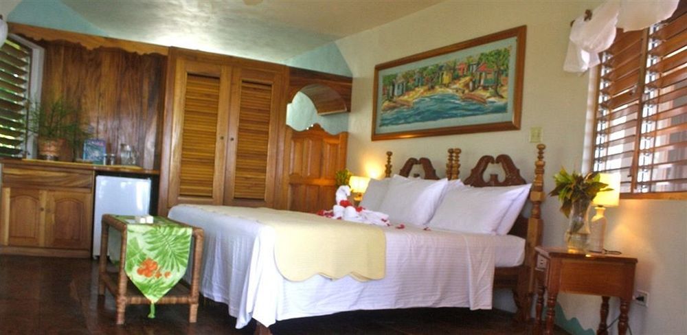 Coral Cove Resort & Spa 内格里尔 外观 照片